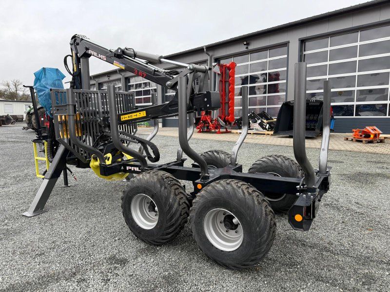 Palms FK3.67 & 8.70RM