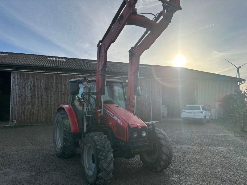 Massey Ferguson 5445