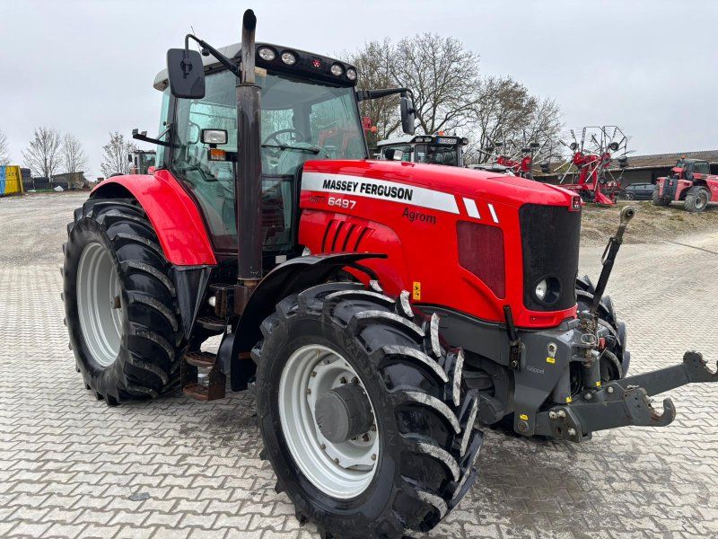 Massey Ferguson 6497