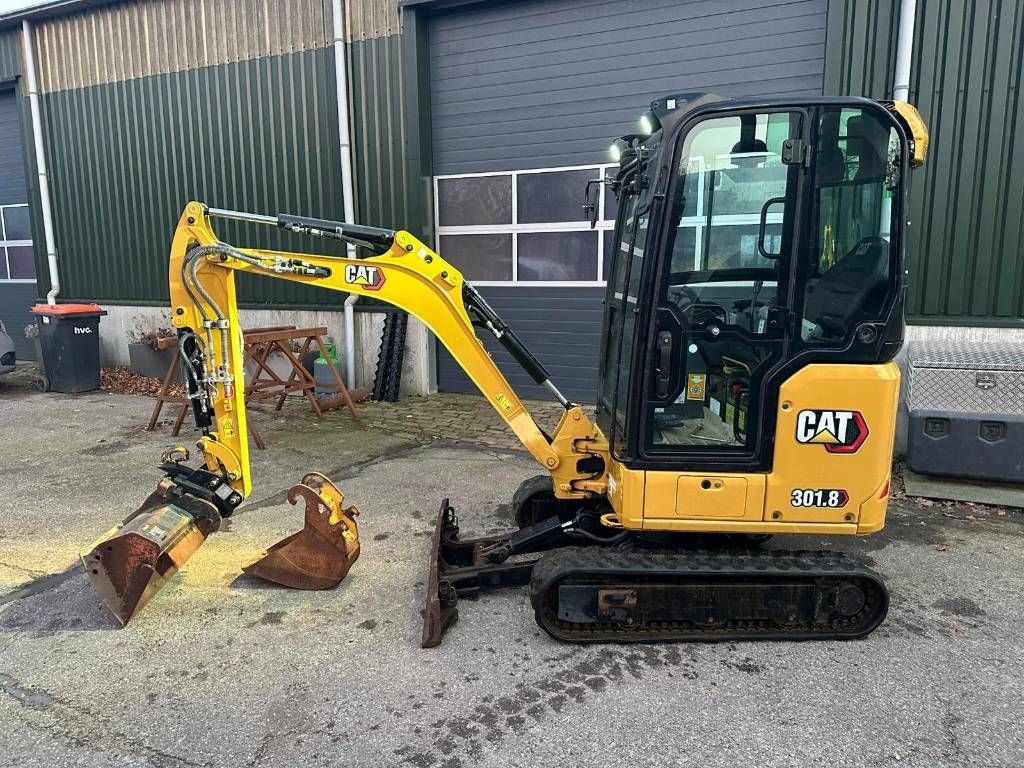 CAT 301.8