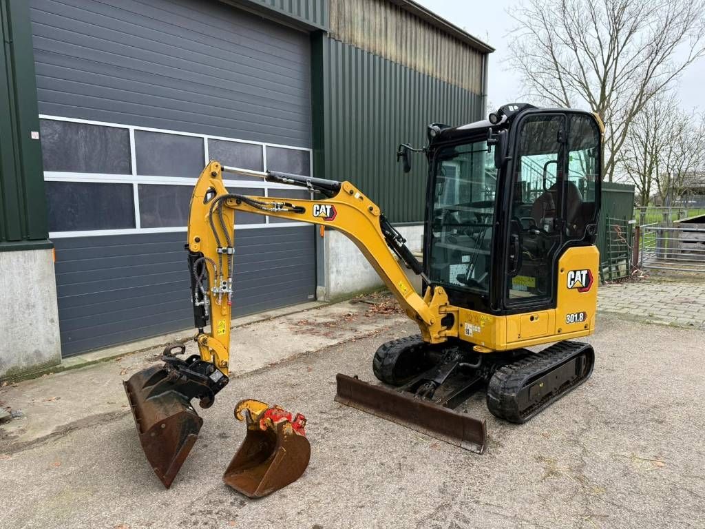 CAT 301.8