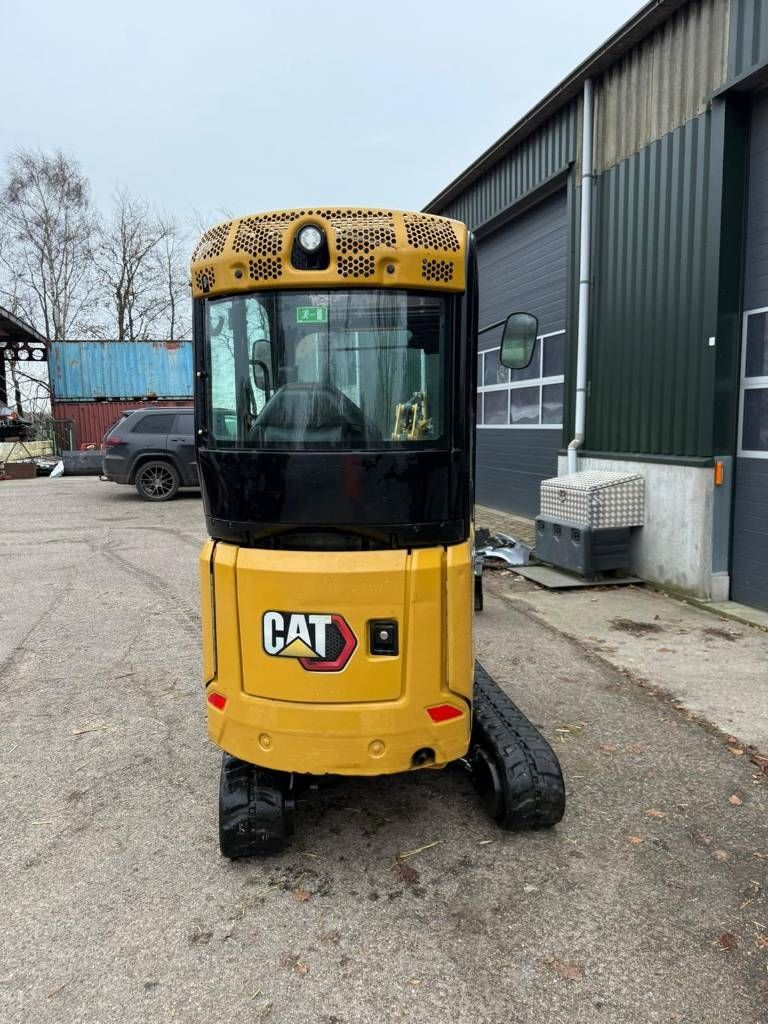CAT 301.8