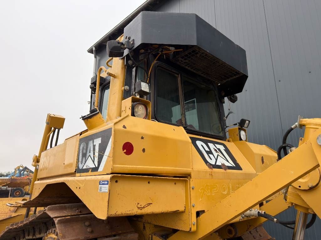 CAT D6T XL