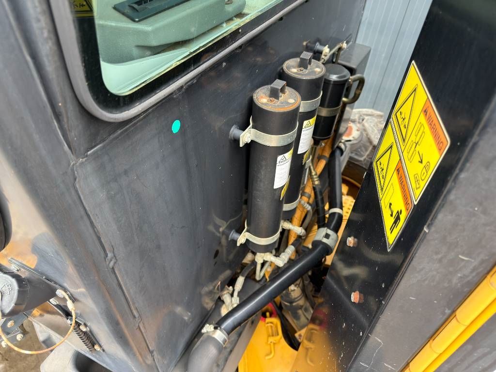 CAT 140M - LOW HOURS