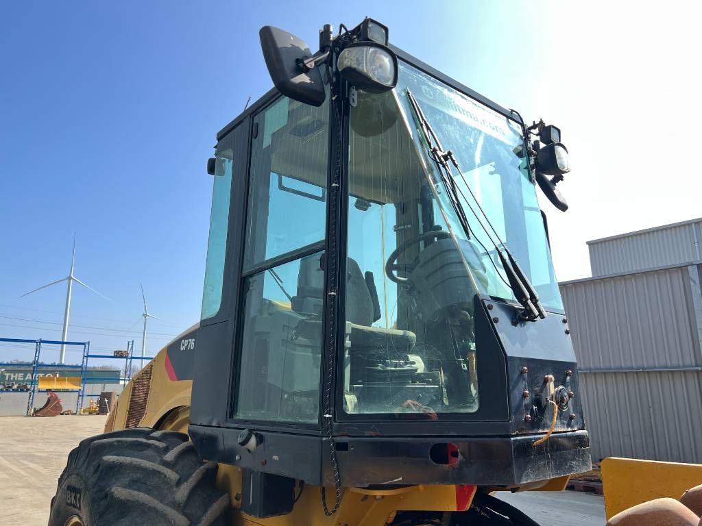CAT CP76