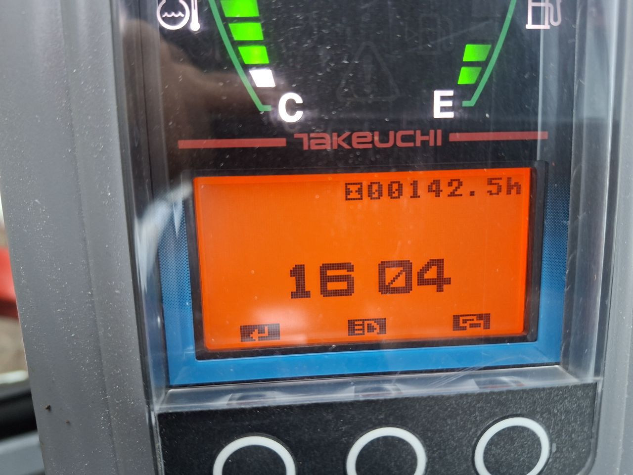 Takeuchi TB320 | bj2024 | 142 uur | Complete machine
