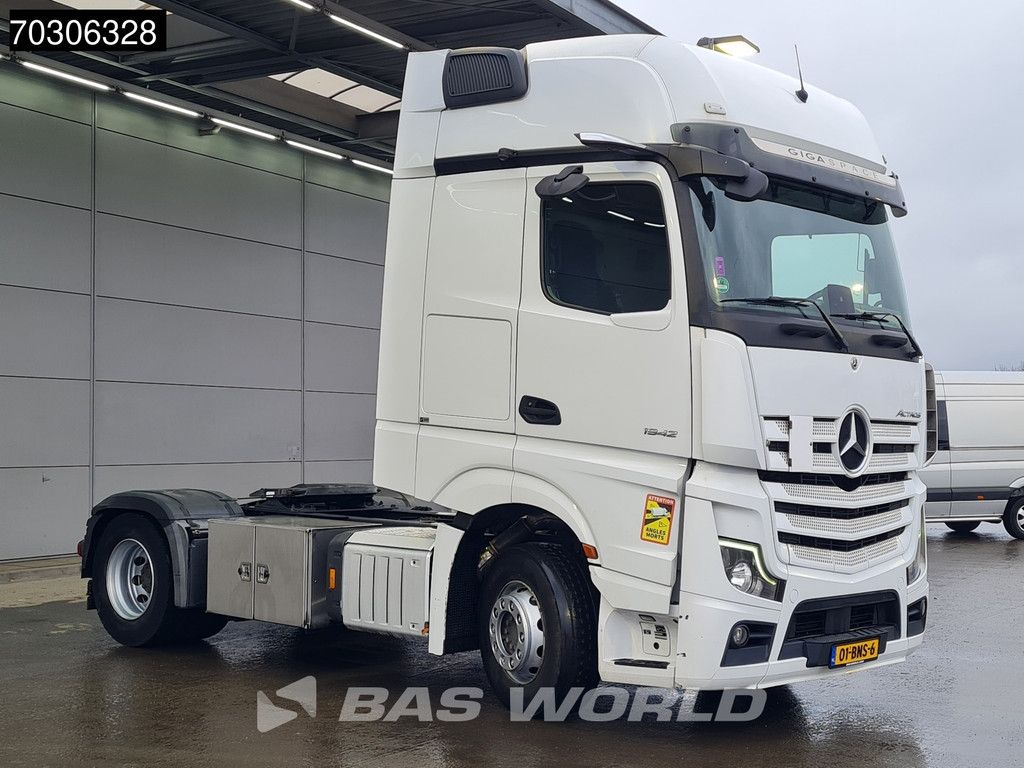 Mercedes Actros 1942 4X2 GigaSpace NL-Truck MirrorCam