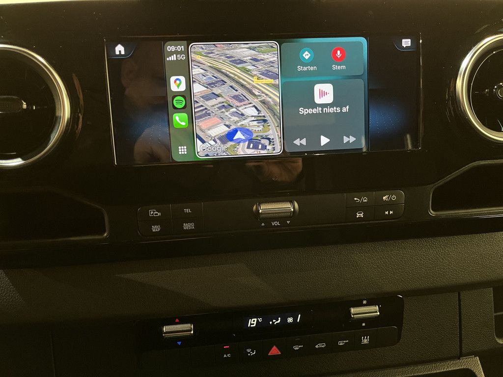 Mercedes-Benz Sprinter 317 CDI L2H2 RWD Automaat / Servicebus / Sortimo Inrichting / Euro 6 / Airco / Camera / Lier / CarPlay / Cruise Control / Navigatie / 3-Zits / 58.600 KM !!