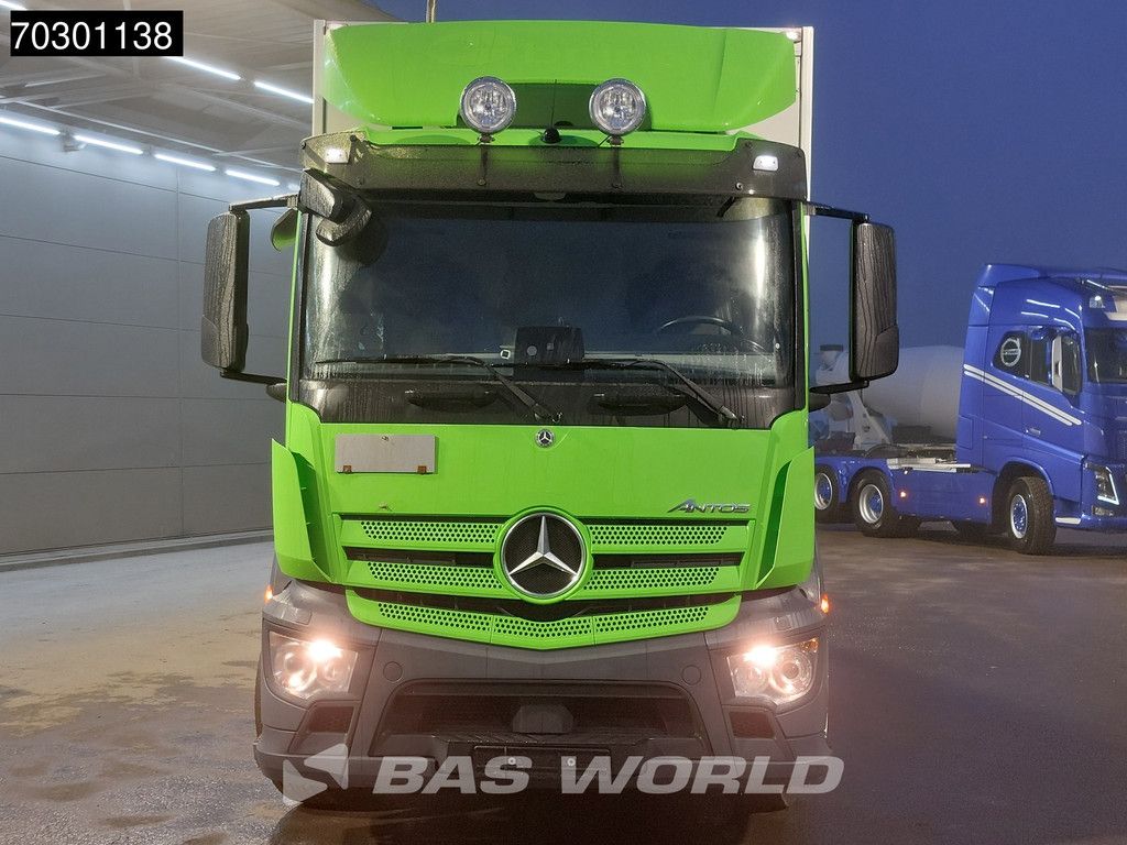 Mercedes Antos Antos 1927 4X2 19tonner Box heating 2000kg Ladebordwand Automatic Euro 6