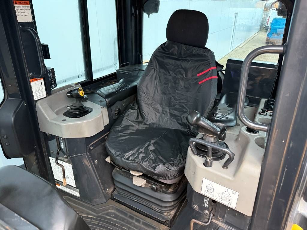 Komatsu D51PXi-24 - Topcon GPS / 6-Way Blade / Camera