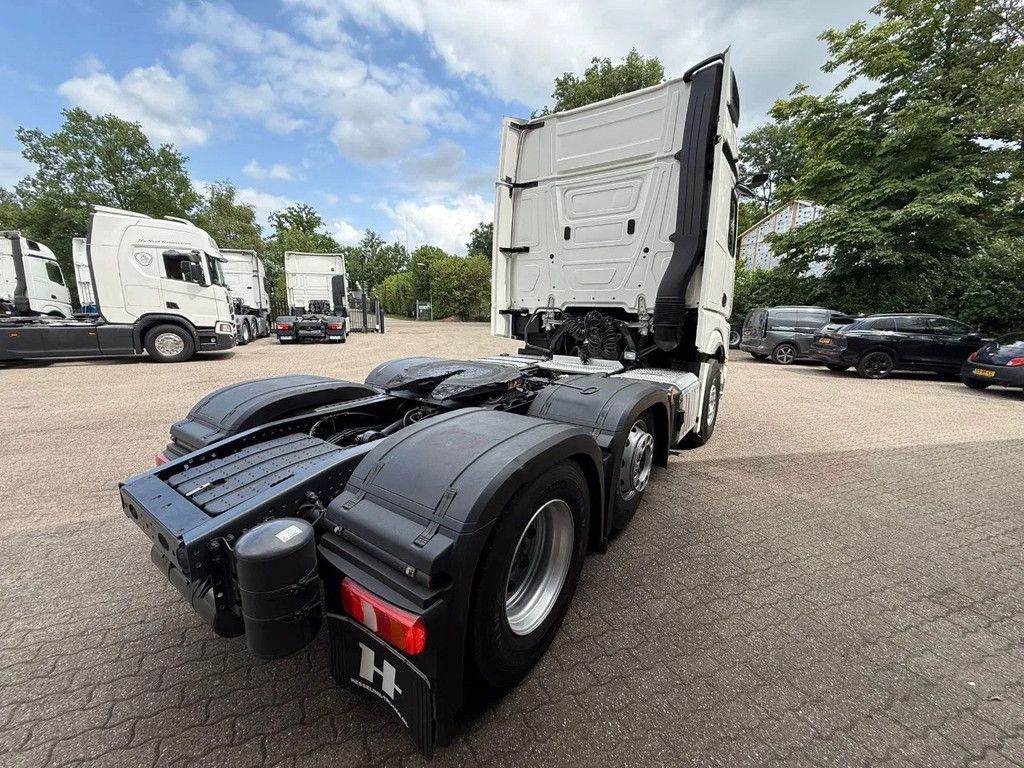 Mercedes-Benz Actros 2545 6X2 Gigaspace Standairco NL Truck 327.240KM Gestuurde voorloopas