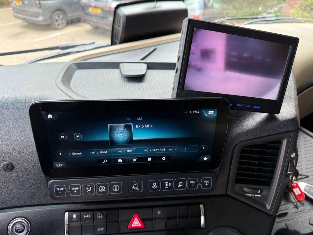 Mercedes-Benz Actros 2545 6X2 Gigaspace Standairco NL Truck 327.240KM Gestuurde voorloopas