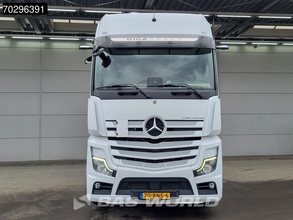 Mercedes Actros 1942 4X2 GigaSpace NL-Truck Standairco Navi Euro 6