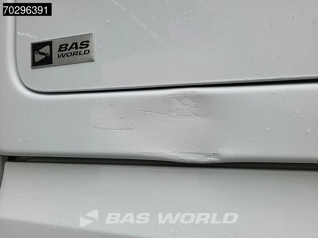 Mercedes Actros 1942 4X2 GigaSpace NL-Truck Standairco Navi Euro 6