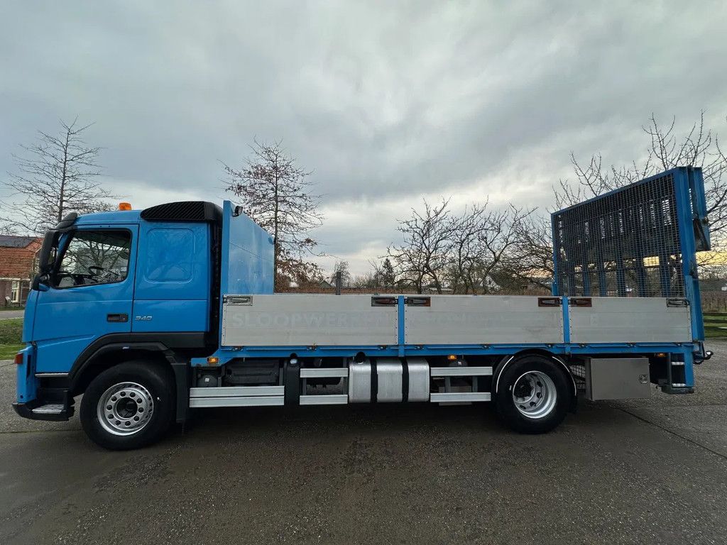Volvo FM 340 / NL TRUCK / 4X2 / EURO5 / MACHINE TRANSPORT / HYDR. RAMP / WINCH
