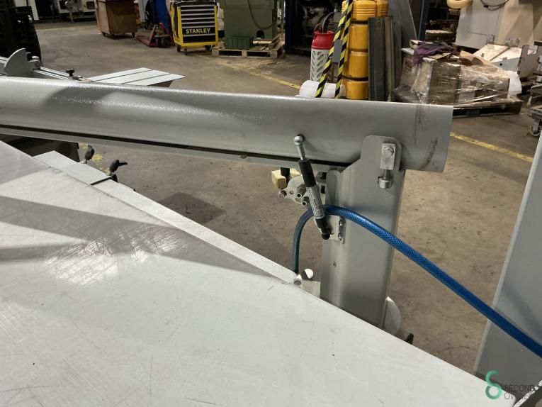 Sliding table saws Griggio CA 400 2004