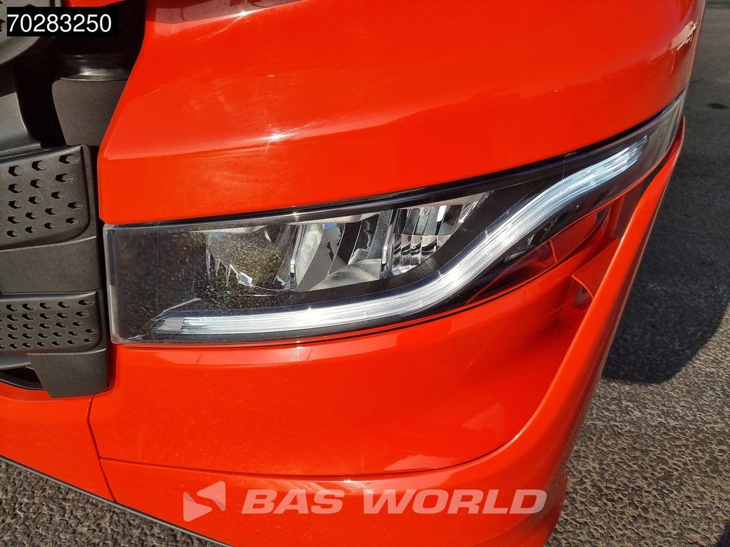 Iveco S-Way 490 4X2 DAMAGED! chassis bent 2x Tanks LED Navi Euro 6