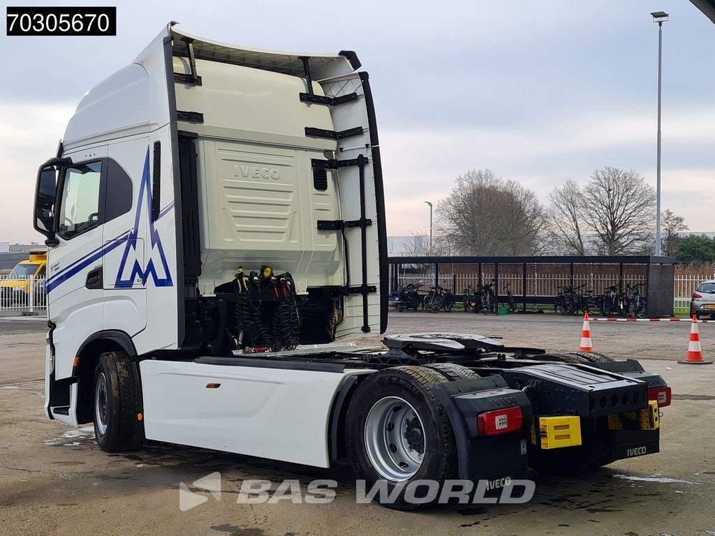 Iveco S-Way 490 4X2 Retarder 2xTanks Navi