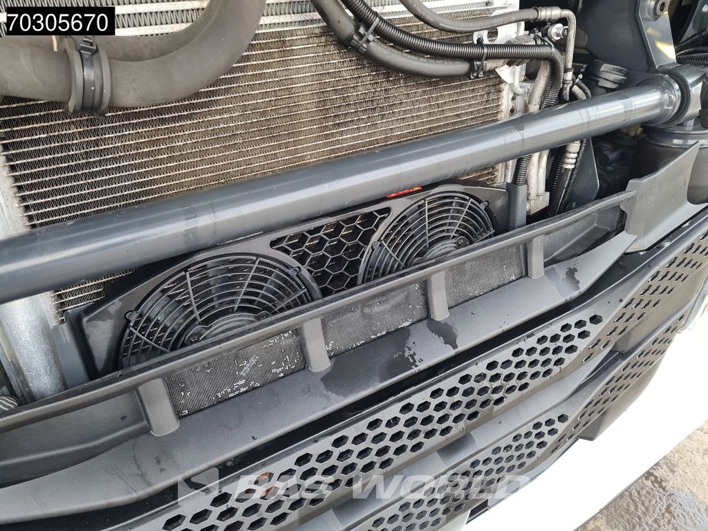 Iveco S-Way 490 4X2 Retarder 2xTanks Navi