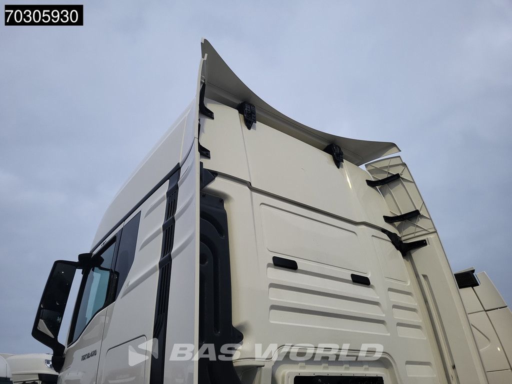 MAN TGX 18.470 4X2 GX 2xTanks 70% Tyres