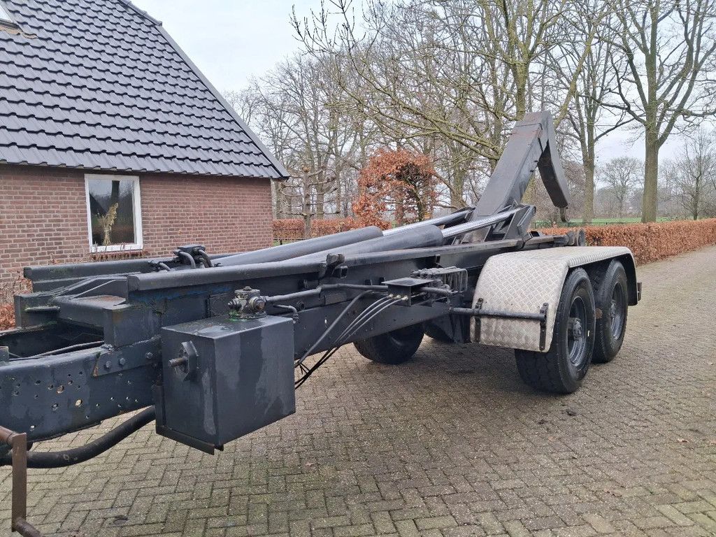 Zelfbouw Haakarm 16 ton 5-6m containers