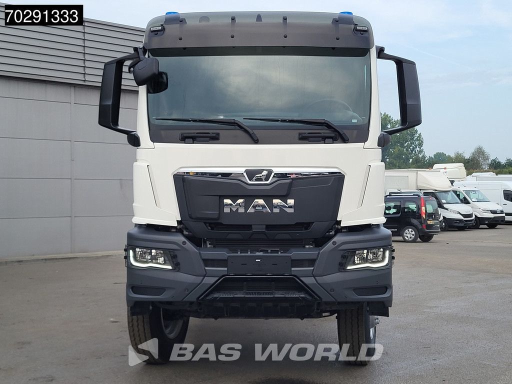 MAN TGS 40.400 6X4 NEW 6x4 chassis PTO Preparation Steelsuspension Big-Axle Automatic Euro 2