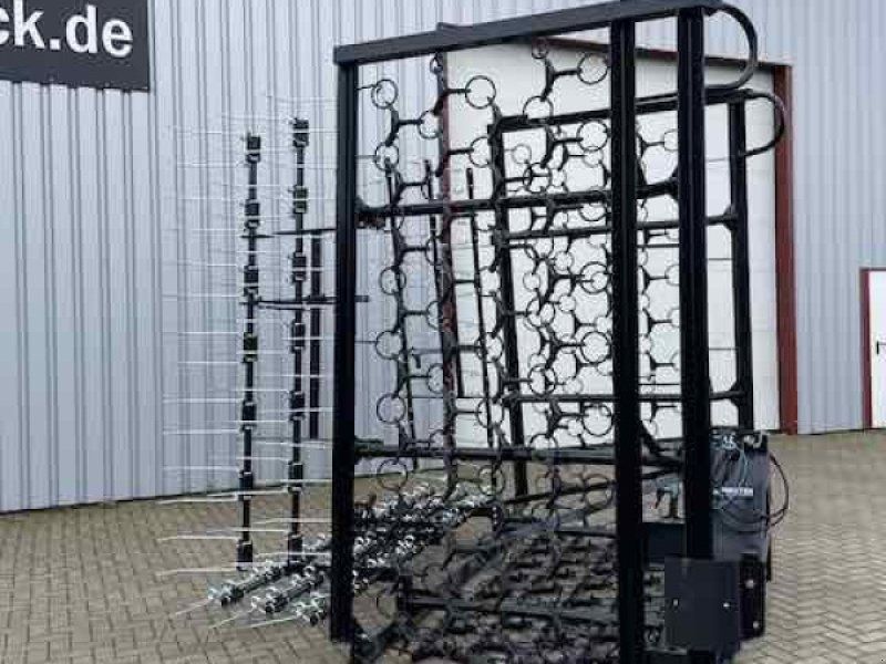 Voratek Wiesenschleppe 8m mit Striegel