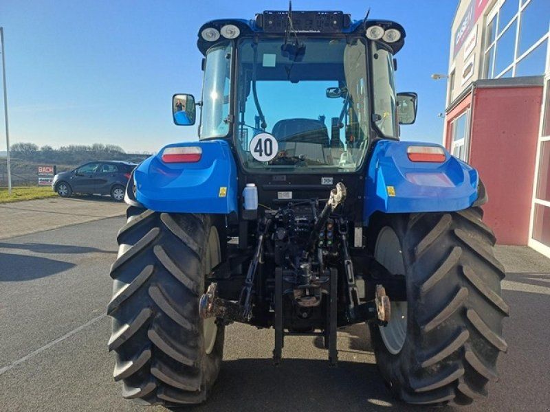 New Holland T 5.95