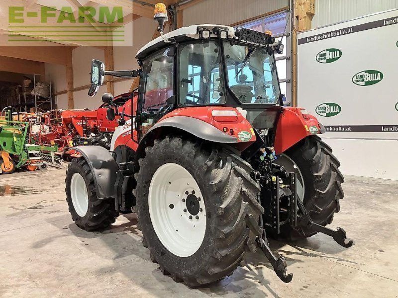 Steyr 4075 kompakt et profi