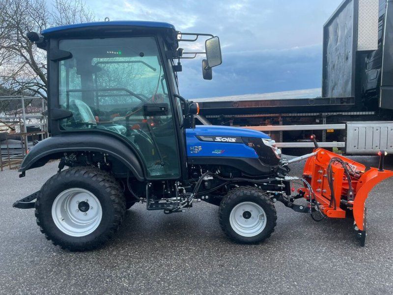 Solis H26 HST mit Kabine Winterdiensttraktor mit