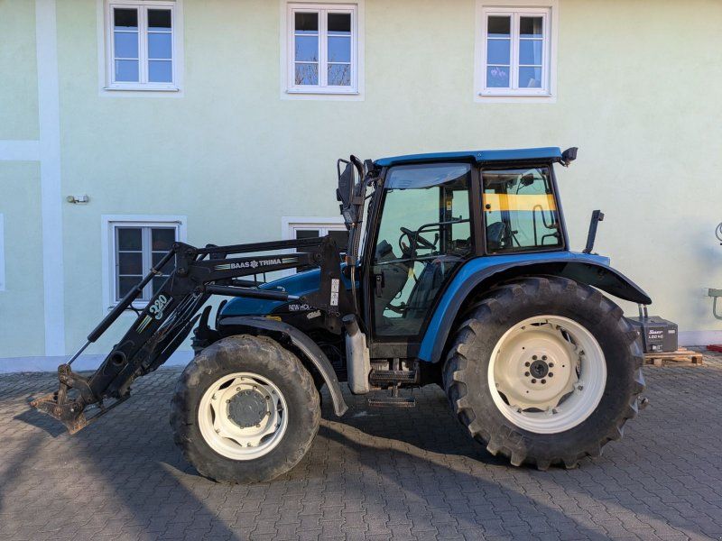 New Holland TL 100