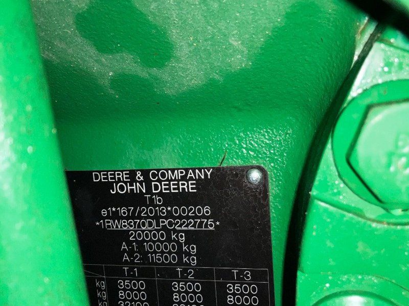 John Deere 8R 370