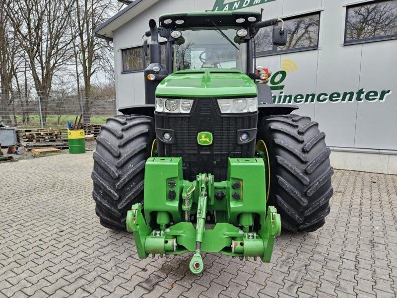 John Deere 8370R