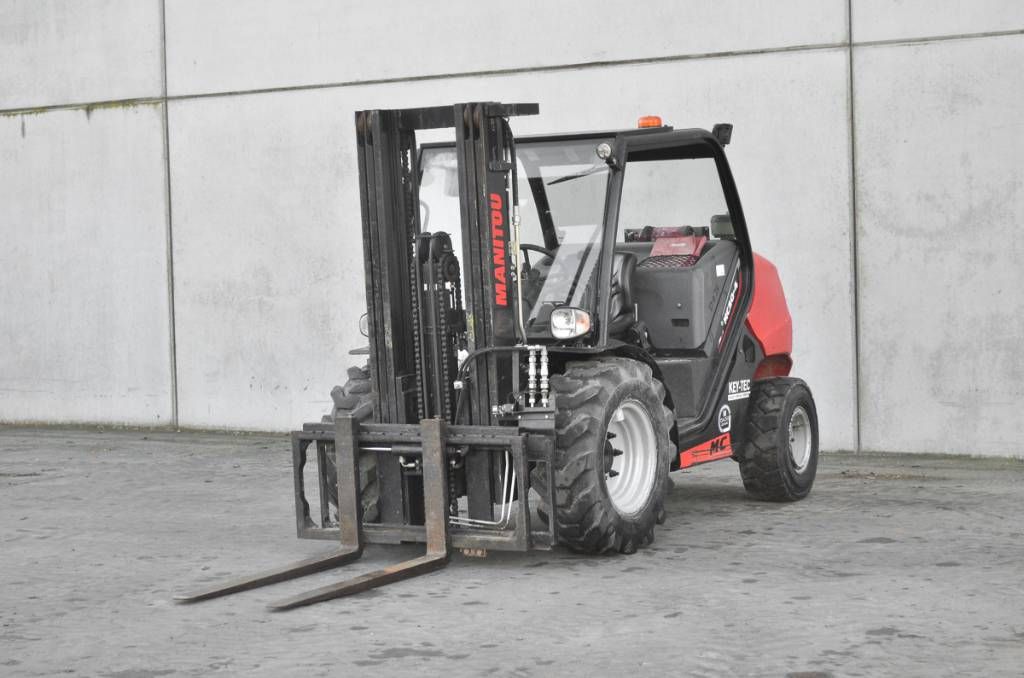 Manitou MC 30-4