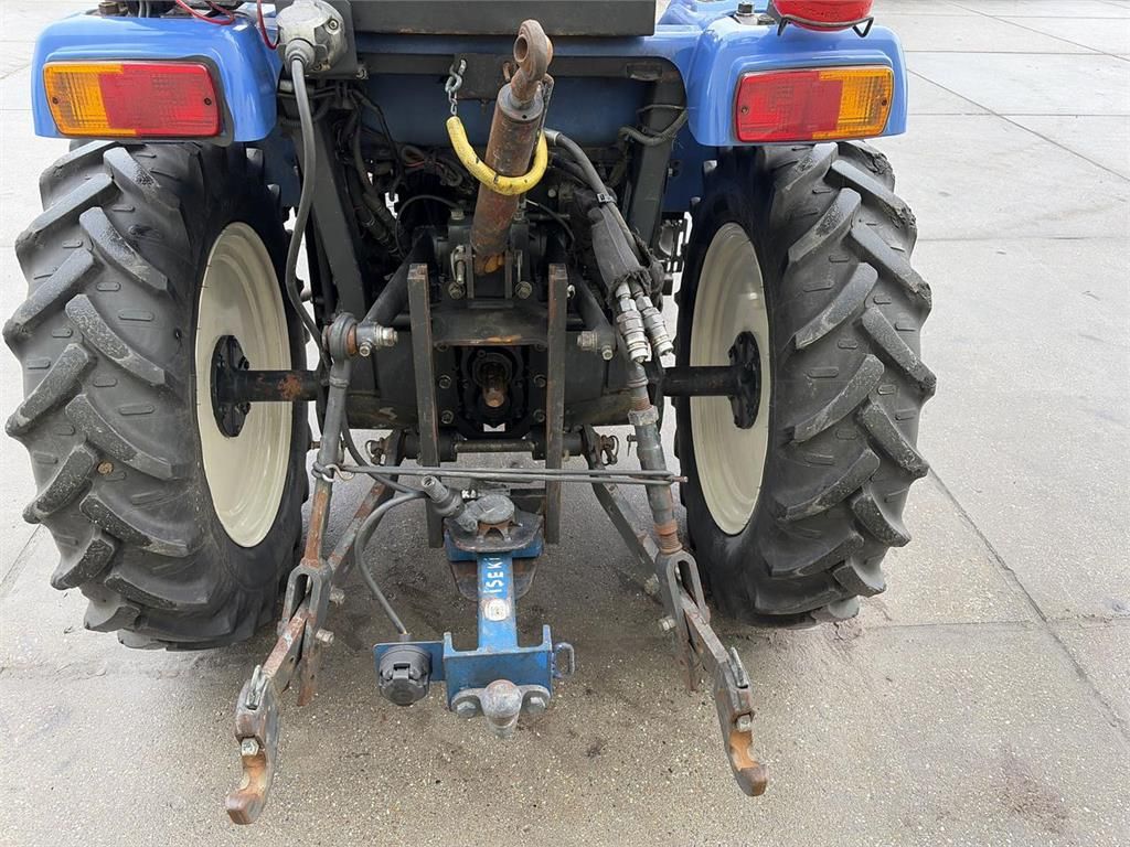 Iseki TM 3265 Hydro Compact tractor