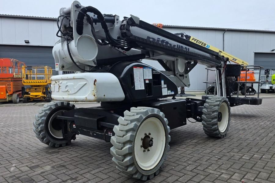 Niftylift HR21DE HYBRIDE Hybrid, 20.8m Working Height, 13m R