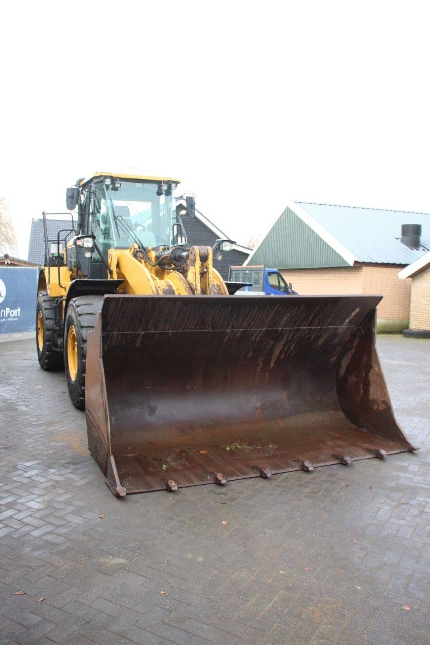Wheel loader Caterpillar 950 GC Diesel 169kW 2019