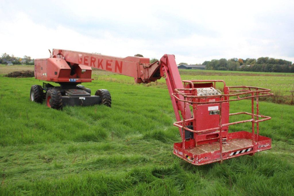 Telescopic boom lift Aichi SP21AJ Diesel 23.0m 2007