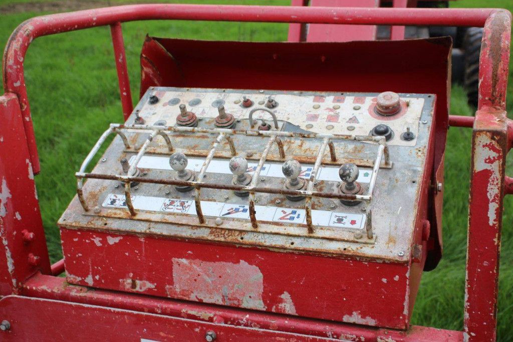 Telescopic boom lift Aichi SP21AJ Diesel 23.0m 2007