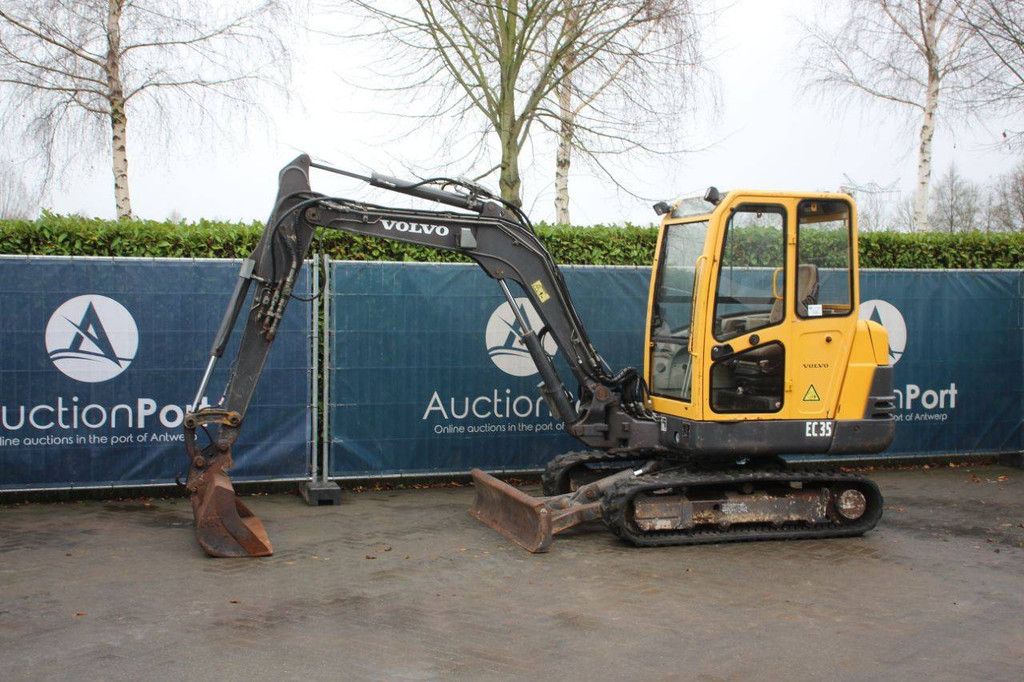 Crawler excavator Volvo 283 Diesel 21.6kW 2004