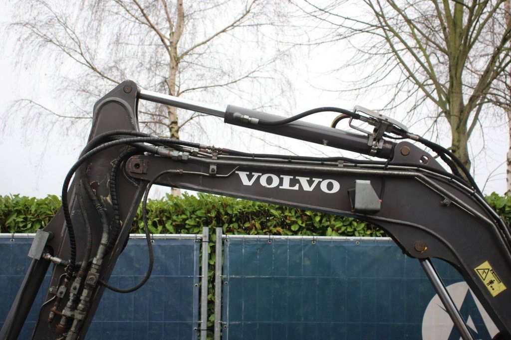 Crawler excavator Volvo 283 Diesel 21.6kW 2004