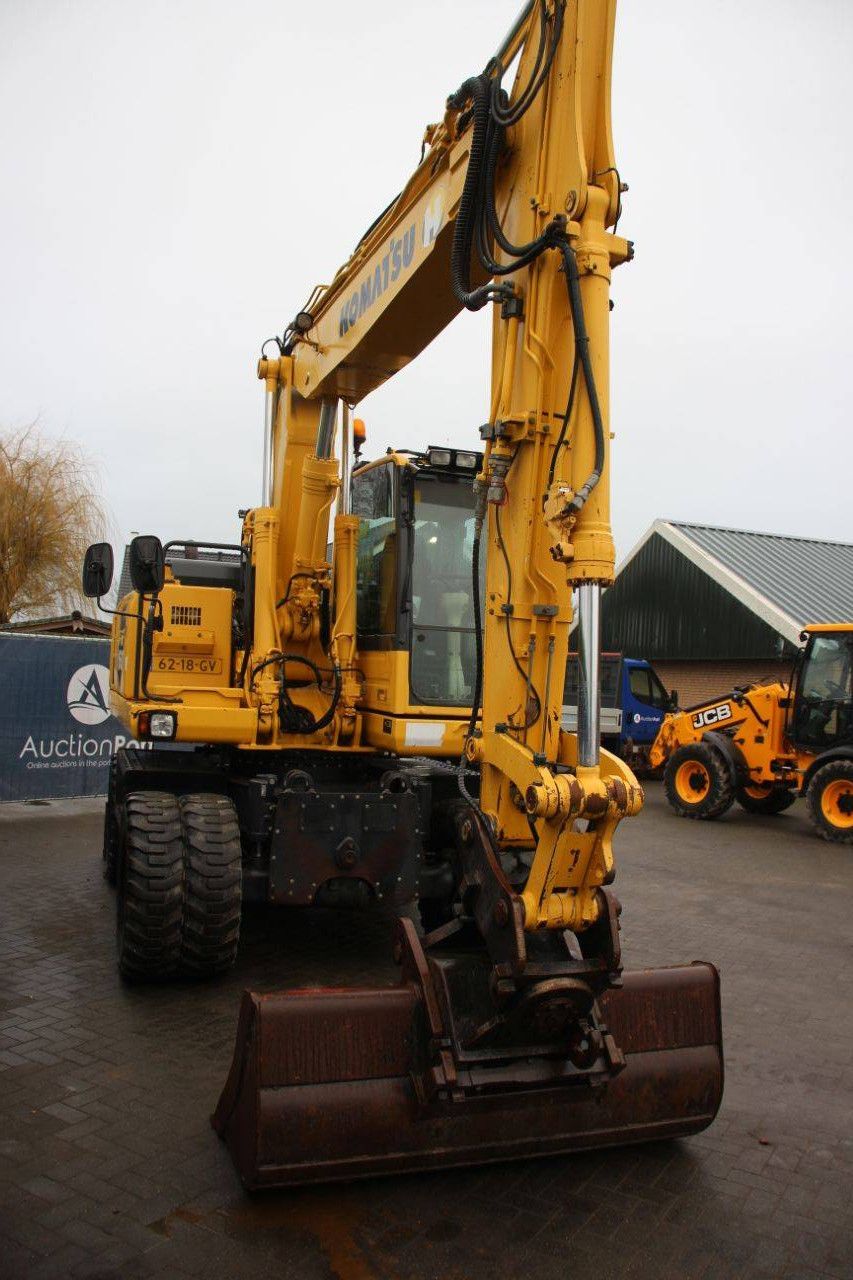Wheel excavator Komatsu PW160-8 Diesel 97kW 2015