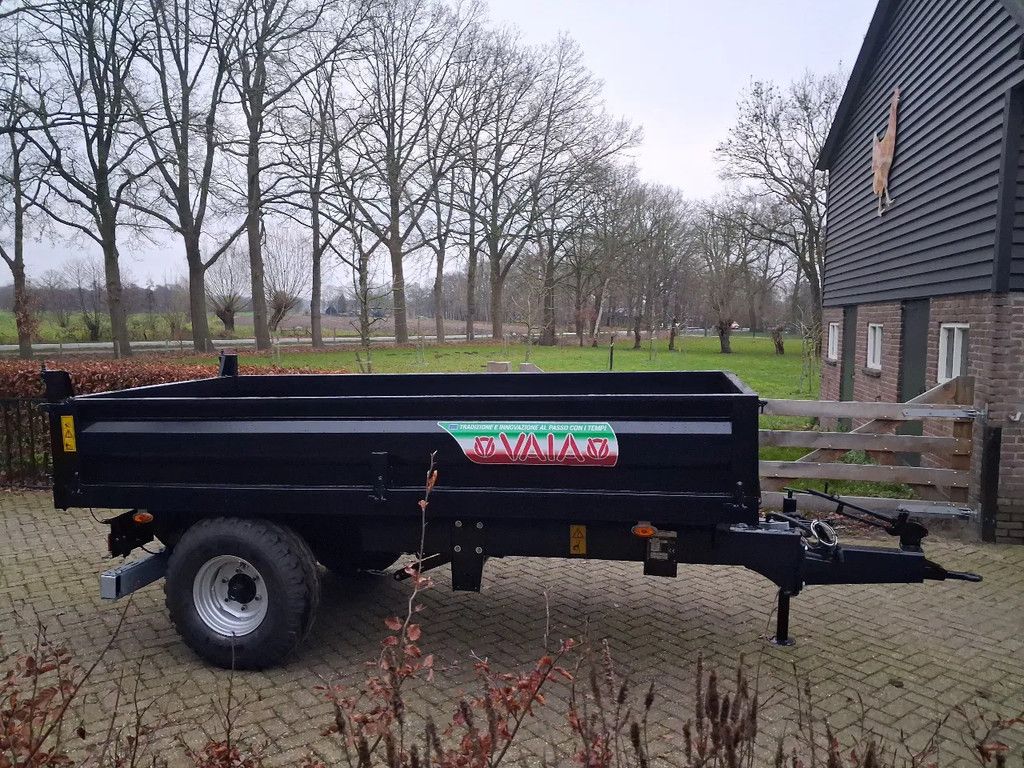 Vaia 5 ton kipper/bakkenwagen