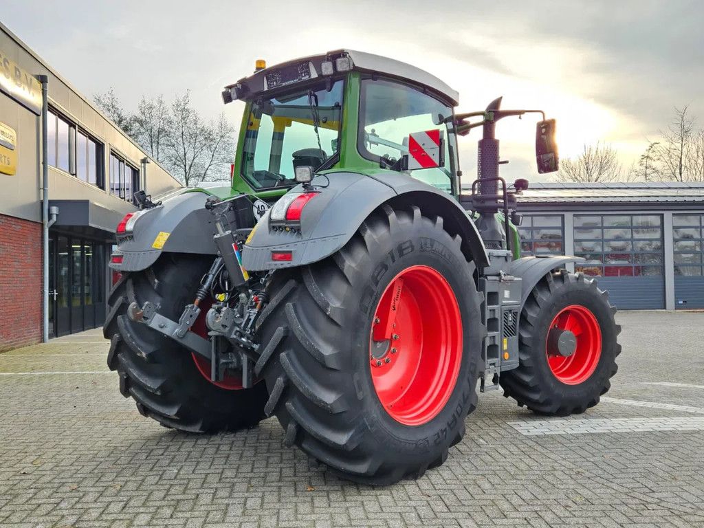 Fendt 828 Profi Plus Vario