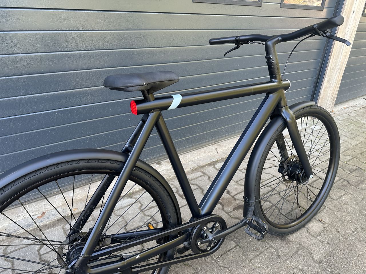 VanMoof S3 Dark – Renew | ZGAN, 335km, incl. btw & factuur