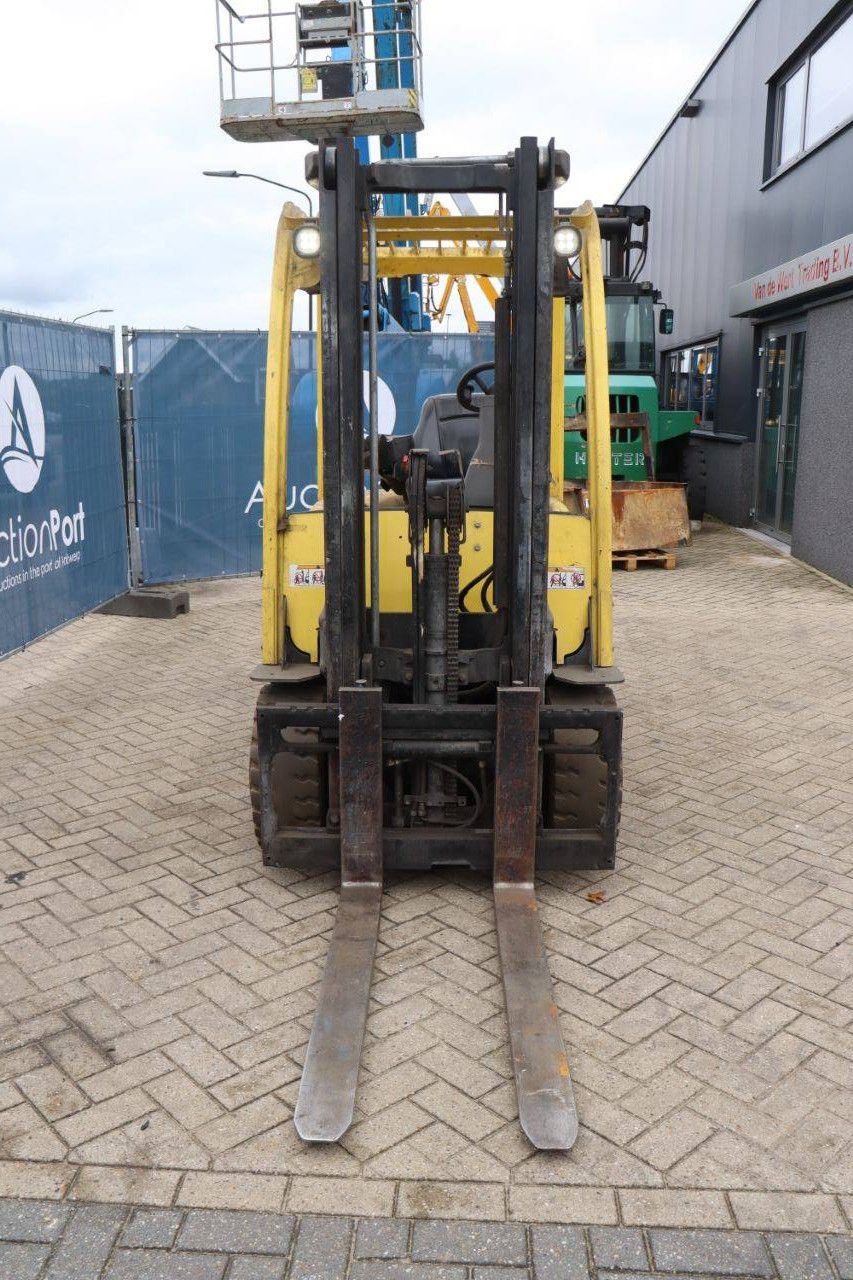 Hyster J3.0XN Elektrogabelstapler, 2330 kg, 3,2 m, Baujahr 2011