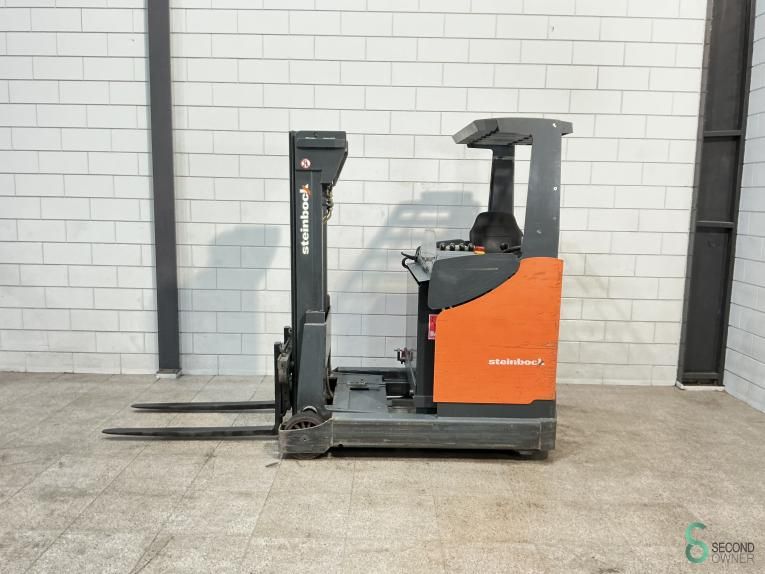 Schubmaststapler Elektrisch Steinbock WRL16 2000