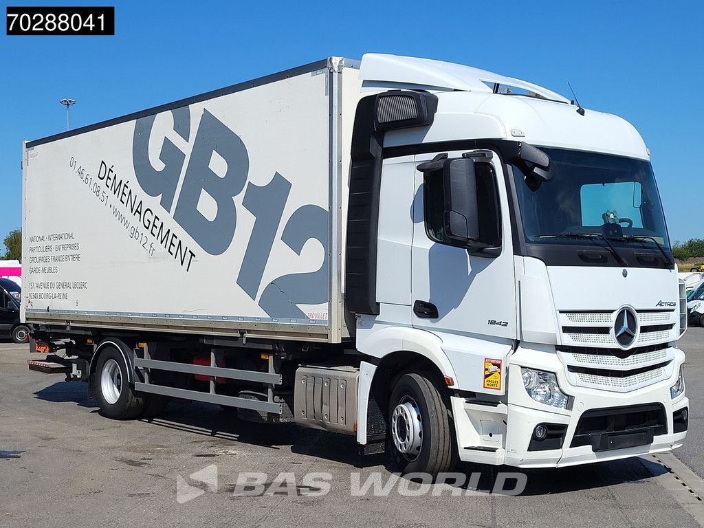 Mercedes Actros 1842 4X2 19tonner BDF box Ladebordwand Navi Automatic Euro 6
