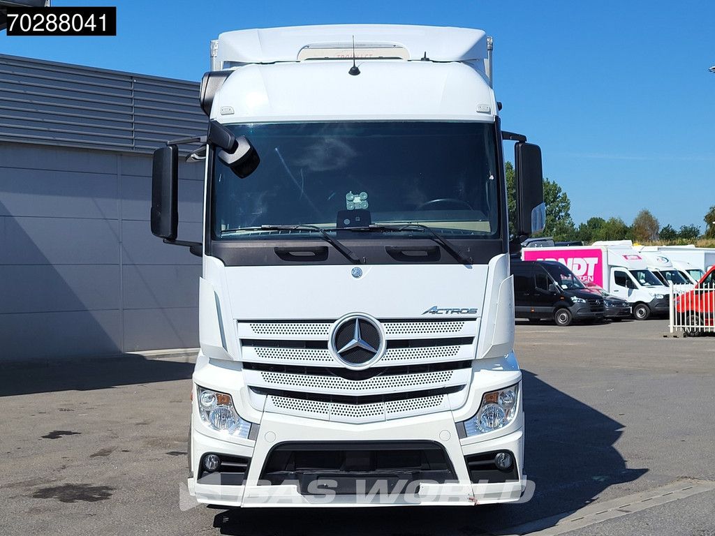 Mercedes Actros 1842 4X2 19tonner BDF box Ladebordwand Navi Automatic Euro 6