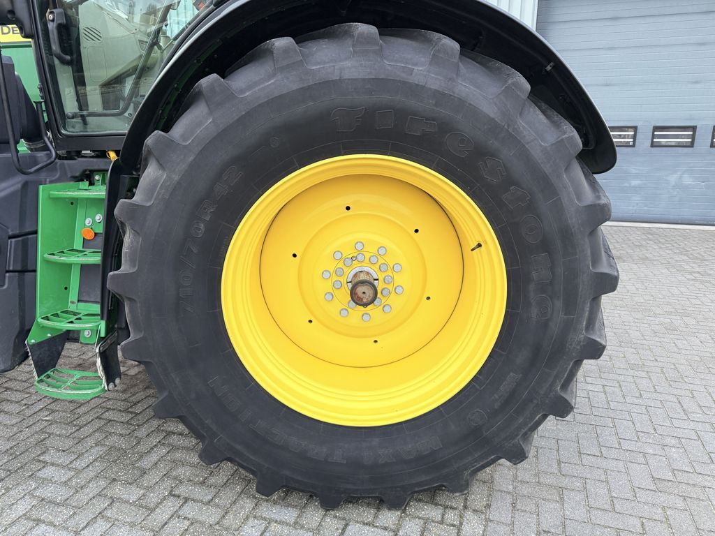 John Deere 6R250 AutoPowr